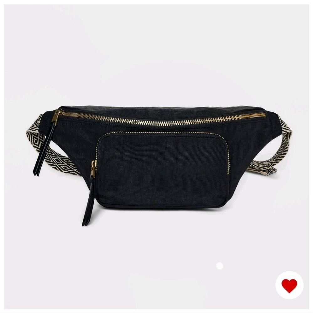 Universal Thread Casual Fanny Pack Black